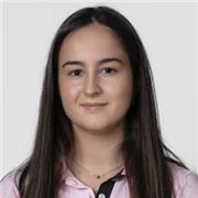 Professora de Natacion para niños con actividades dinámicas y que les motive a aprender sobre el deporte